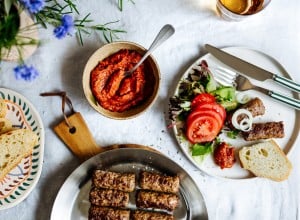 Original Cevapcici mit Ajvar