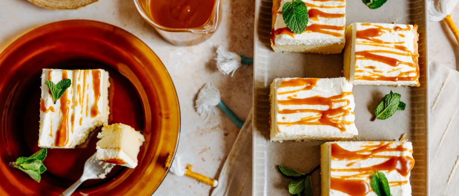 Tres leches Kuchen mit Karamell