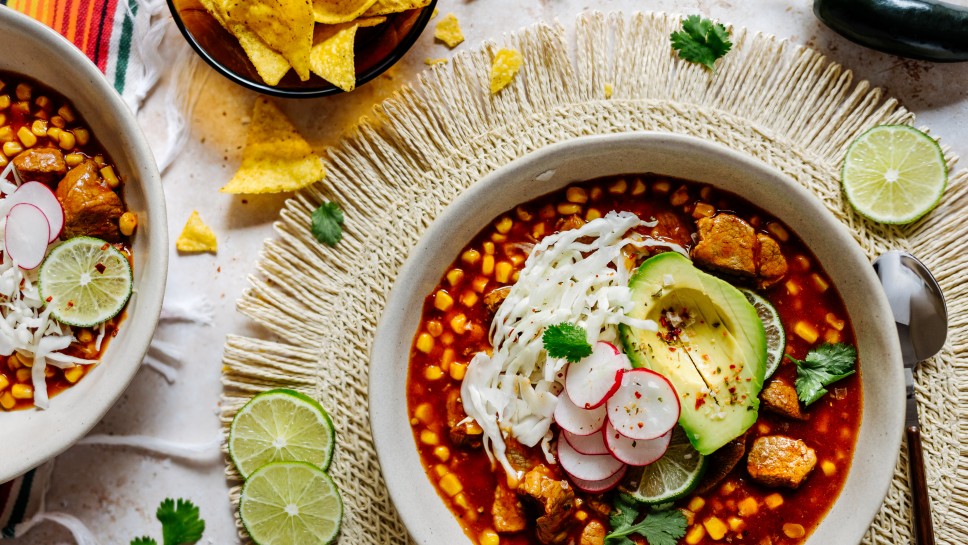 Pozole Rojo- Mexikanischer Mais-Eintopf 