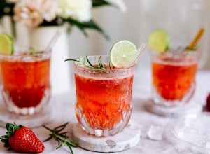 Strawberry Gin & Tonic 