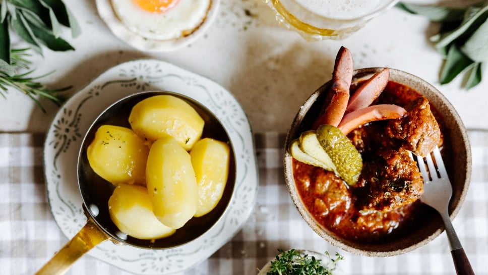 Wiener Fiakergulasch
