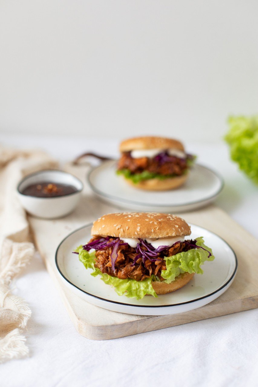 Jackfrucht BBQ Burger » Rezept SPAR Mahlzeit!