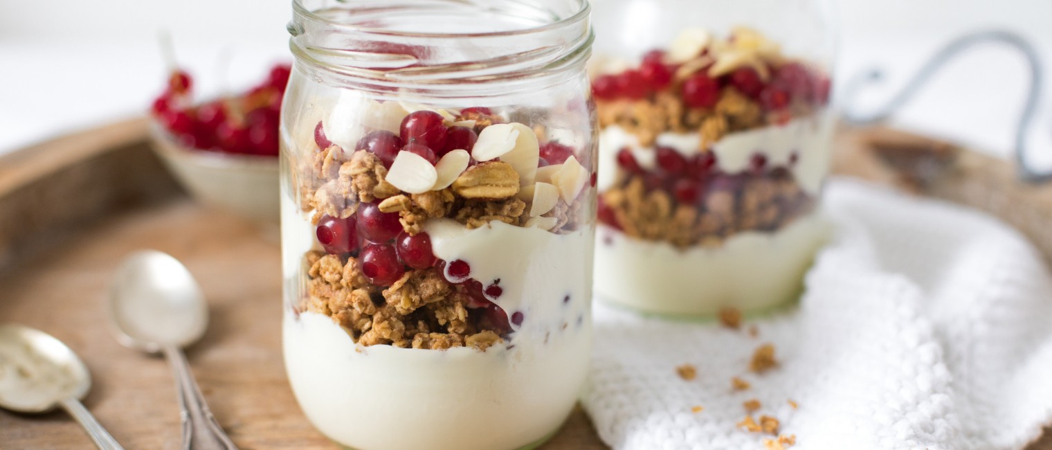 SPAR Mahlzeit Knusperjogurt im Glas / Schichtdessert