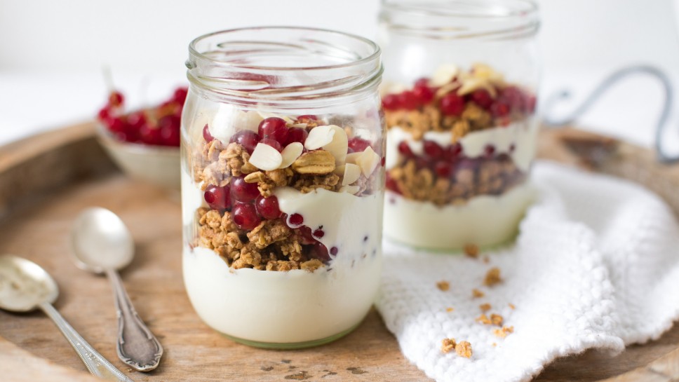 SPAR Mahlzeit Knusperjogurt im Glas / Schichtdessert