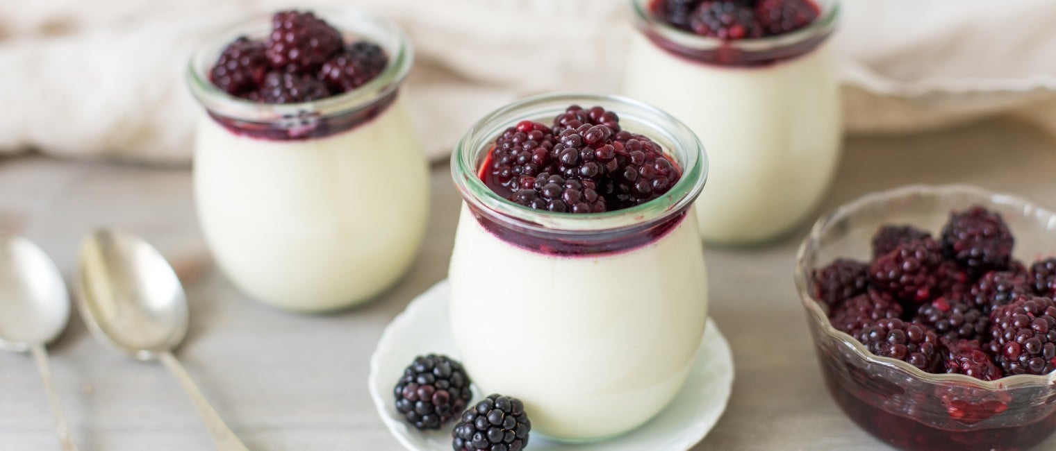SPAR Mahlzeit Panna Cotta mit Brombeeren