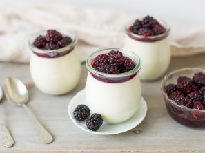 SPAR Mahlzeit Panna Cotta mit Brombeeren