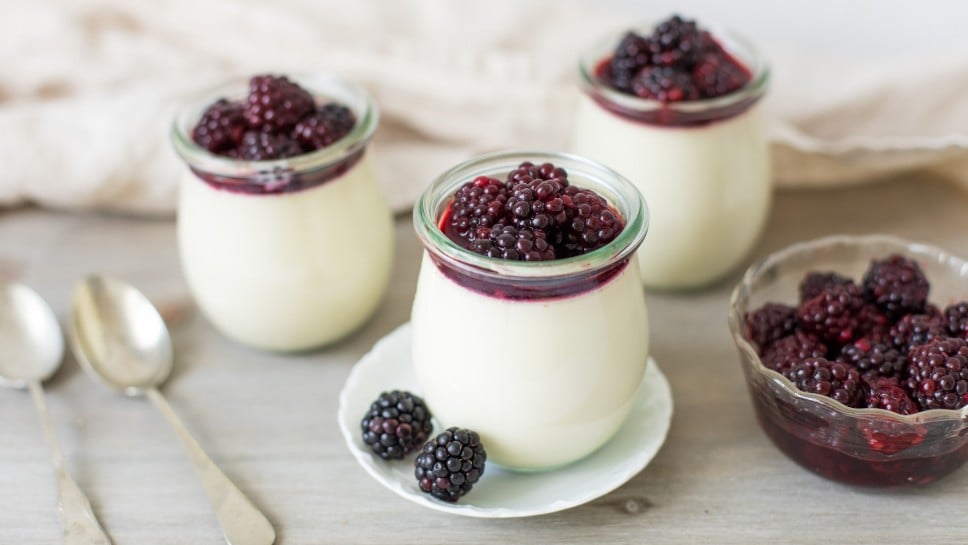 SPAR Mahlzeit Panna Cotta mit Brombeeren