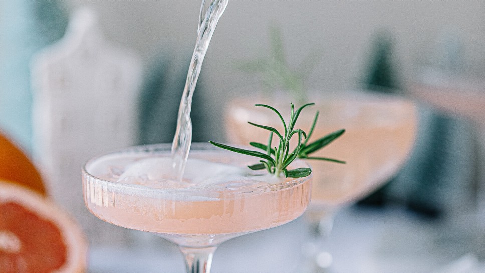SPAR Mahlzeit Grapefruit-Champagner-Cocktail