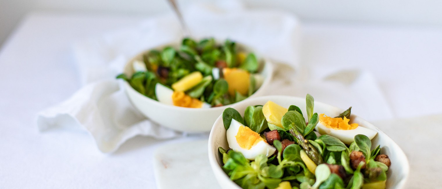 SPAR Mahlzeit Vogerlsalat reloaded (Frühlingssalat mit Ei)
