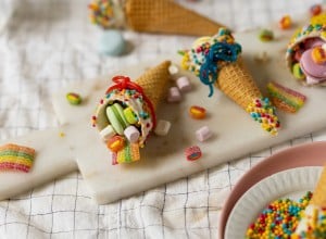 Mini-Schultüten aus Eiswaffeln