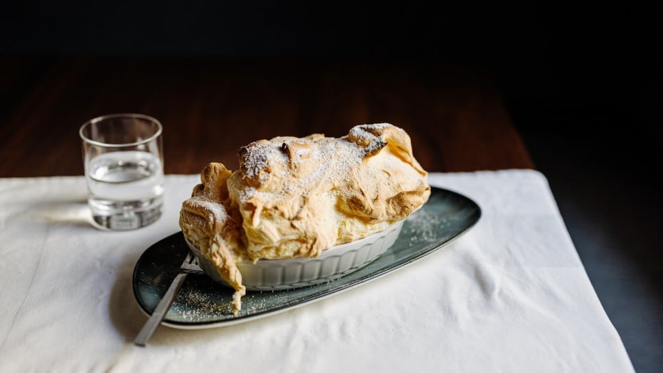 Salzburger Nockerl mit Preiselbeeren