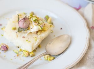 SPAR Mahlzeit Grieß mit Pistazien und Zuckersirup