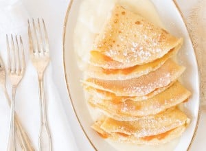 SPAR Mahlzeit Marillenpalatschinken mit Vanillesoße