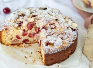 SPAR Mahlzeit Kirschenkuchen mit Mandeln