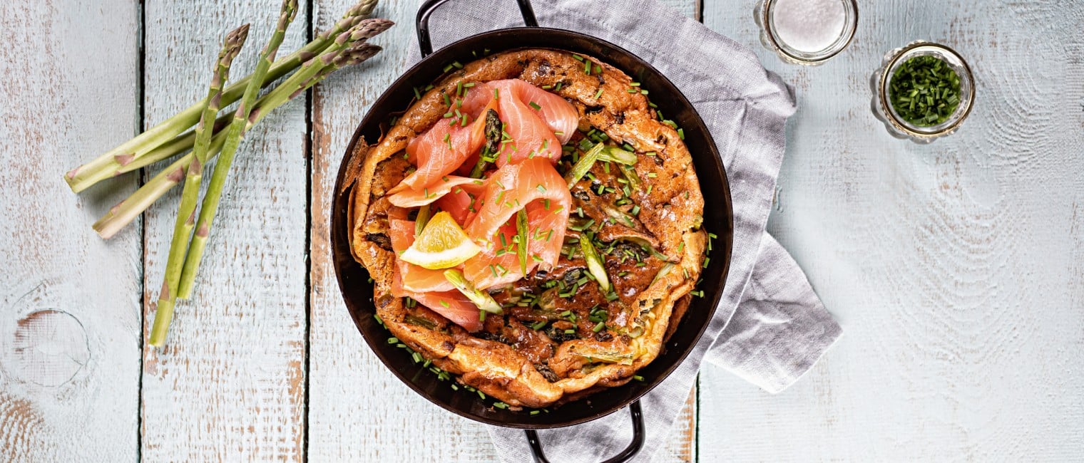 SPAR Mahlzeit Frittata mit grünem Spargel und Räucherlachs