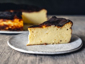 SPAR Mahlzeit Basque Cheesecake