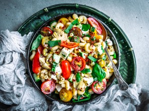SPAR Mahlzeit Griechischer Nudelsalat