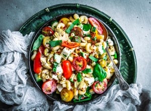 SPAR Mahlzeit Griechischer Nudelsalat