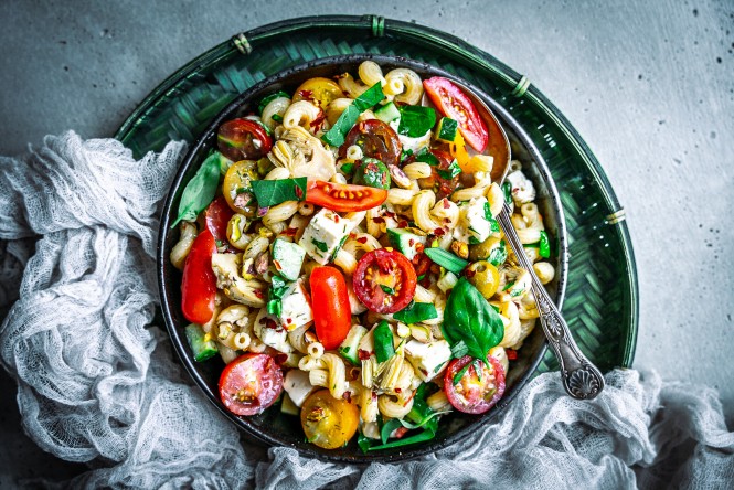 SPAR Mahlzeit Griechischer Nudelsalat