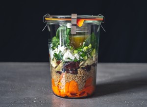 SPAR Mahlzeit Mediterraner Salat im Glas