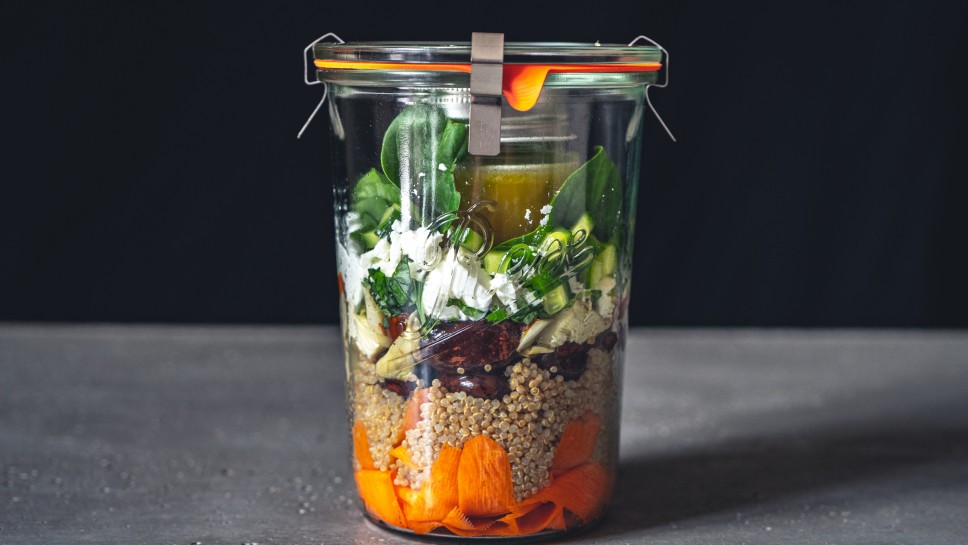 SPAR Mahlzeit Mediterraner Salat im Glas