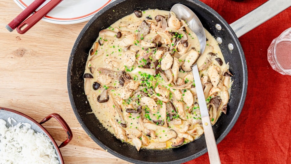 Hähnchen in Pilz-Senf-Sauce