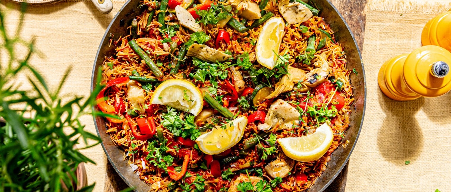 Sommerliche Nudel Paella