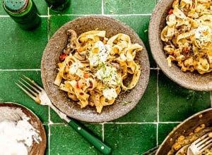 Kürbis Pilz Pasta mit Trüffel Burrata