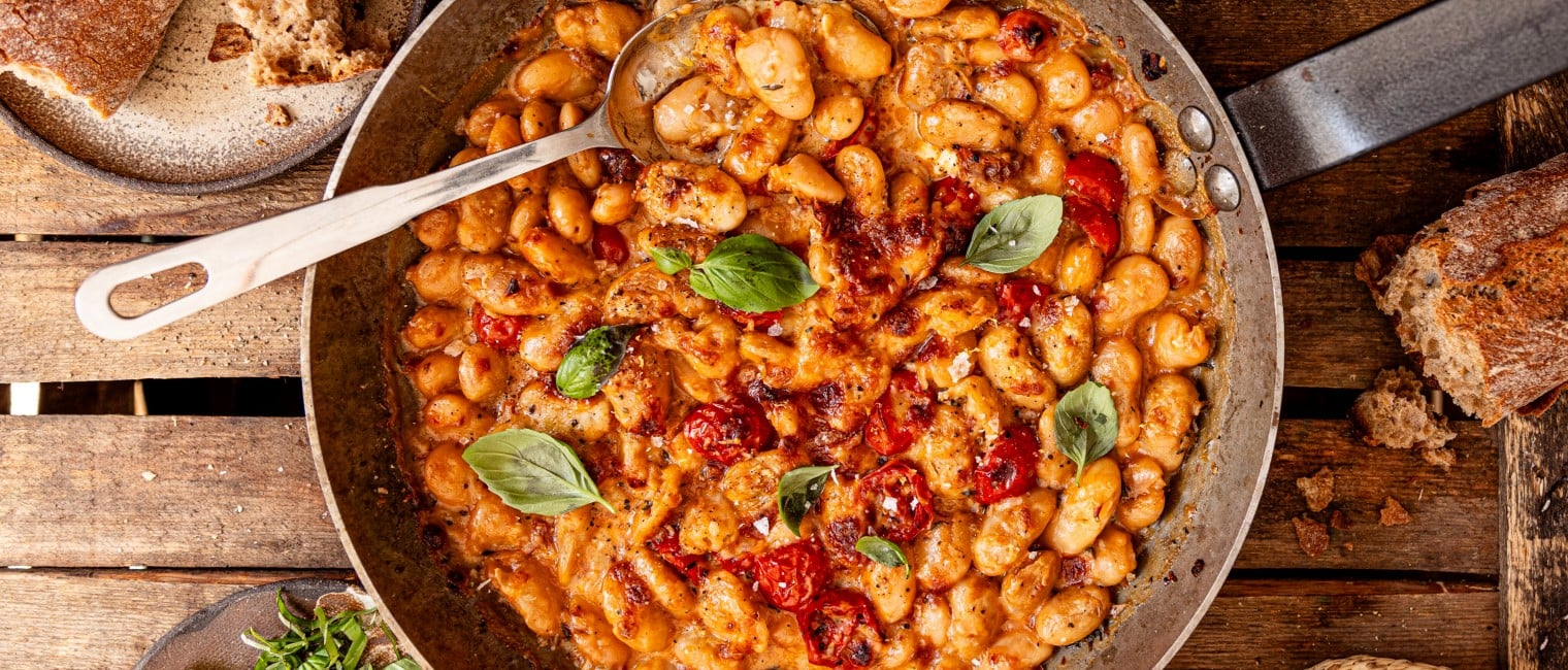 Cheesy White Bean Tomato Bake
