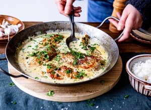 Cremiges Knoblauch Hühnchen mit Reis