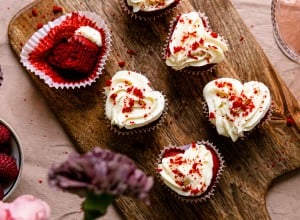 Schnelle Red Velvet-Cupcakes