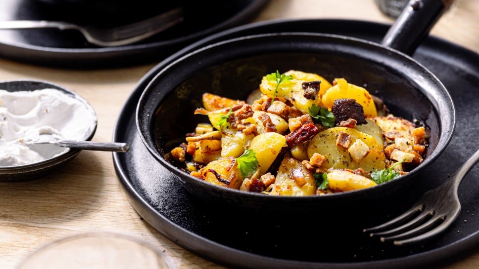 Gröstl mit knusprigem Tofu