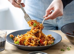 SPAR Mahlzeit! vegane Pilz-Bolognese