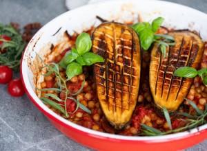 Geschmorte Melanzani mit Kichererbsen
