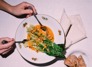 SPAR Mahlzeit! Romanasalat mit Karottendressing