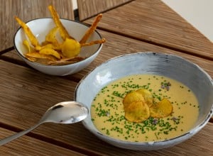 Erdäpfelsuppe