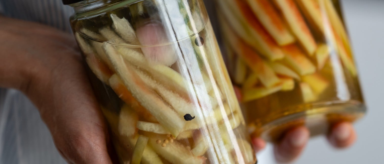 Essiggurken aus Wassermelonenschalen