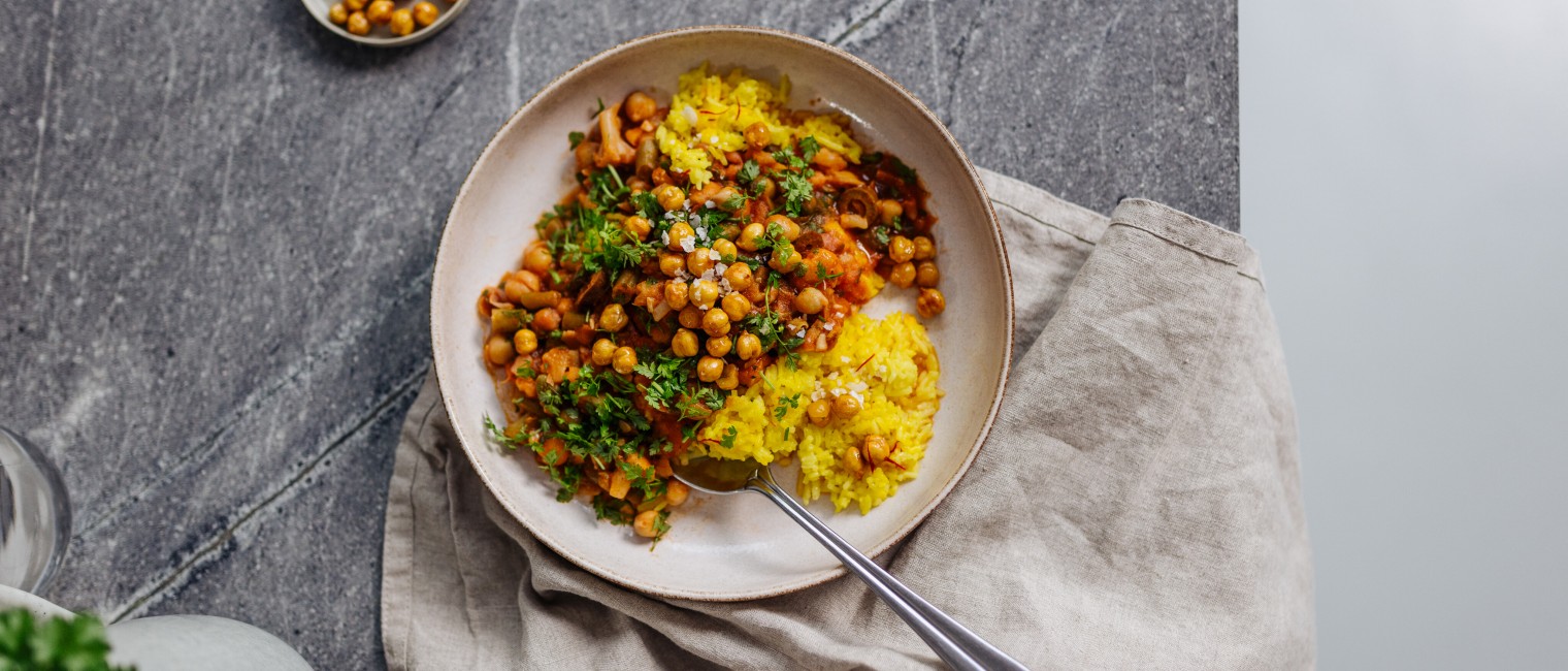 Kichererbsenragout mit Safranreis