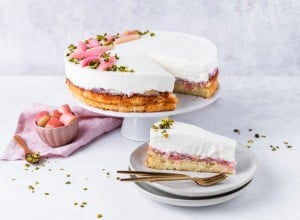 SPAR Mahlzeit! Skyr Torte mit Rhabarber