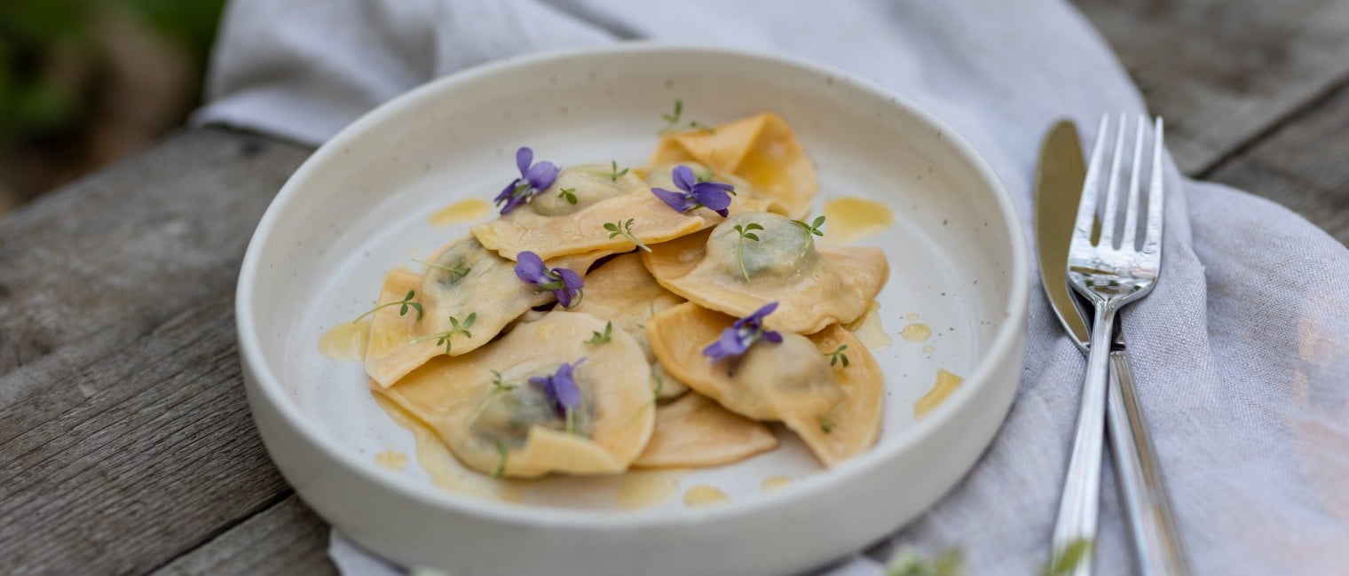 Frühlingsravioli mit Frischkäse und Pilzen