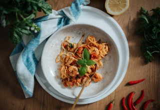 Angerichtete Garnelen Pasta