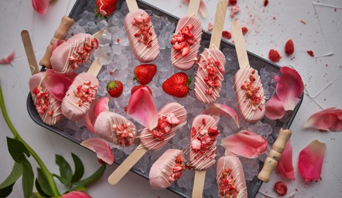 SPAR Mahlzeit Erdbeer-Kokos-Eis SPAR Mahlzeit Erdbeer-Kokos-Eis