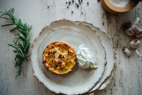SPAR Mahlzeit Mini-Kartoffel-Quiche mit Tsatsiki