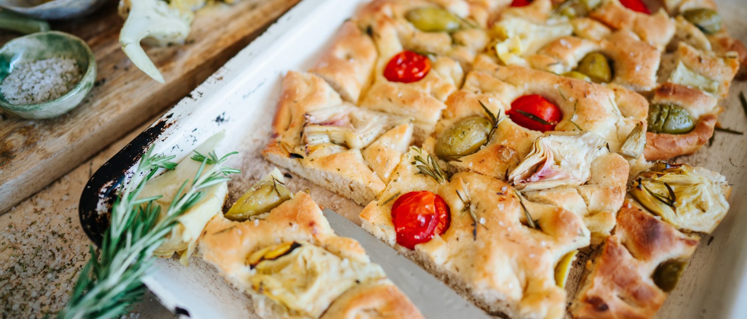 SPAR Mahlzeit Oliven-Focaccia mit Artischocken und Rosmarin