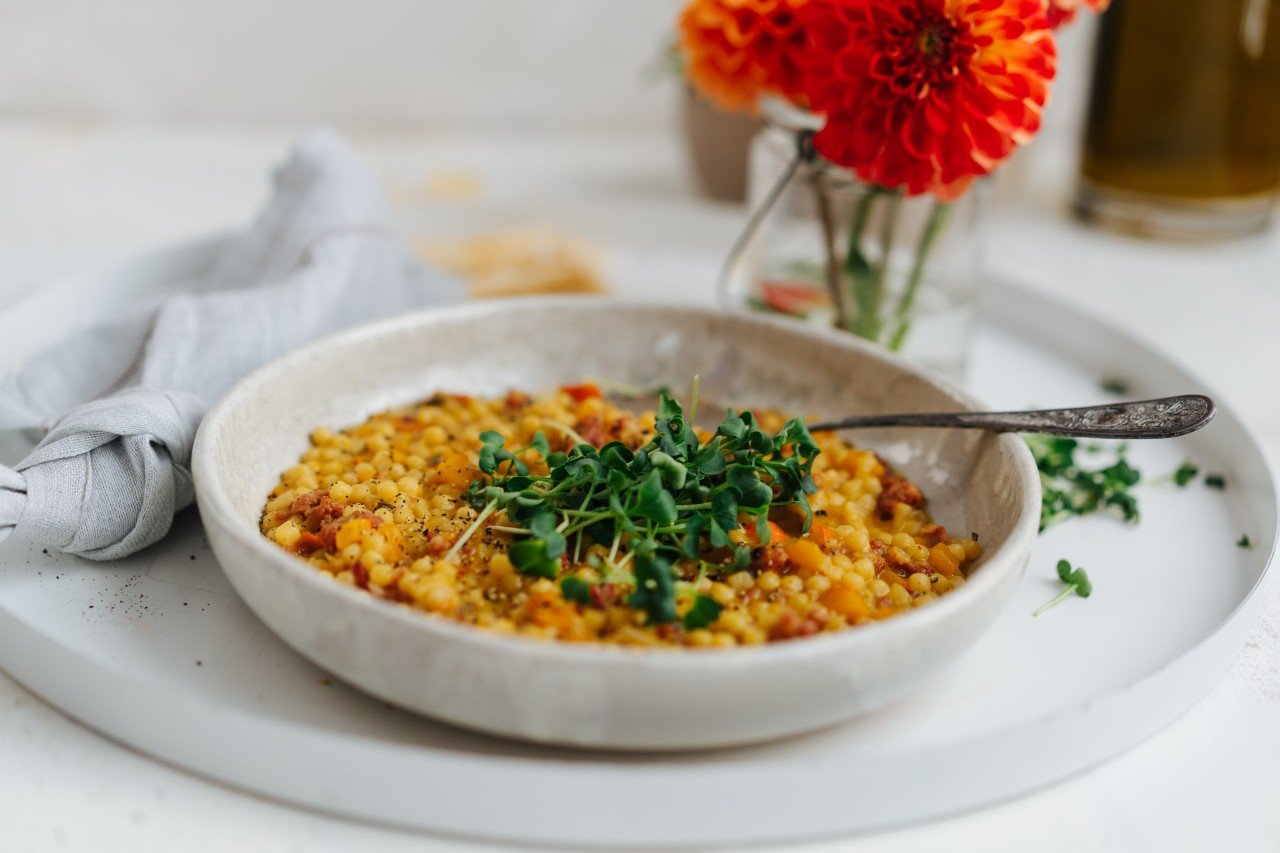 Fregola Sarda Risotto mit Kürbis und Salsiccia