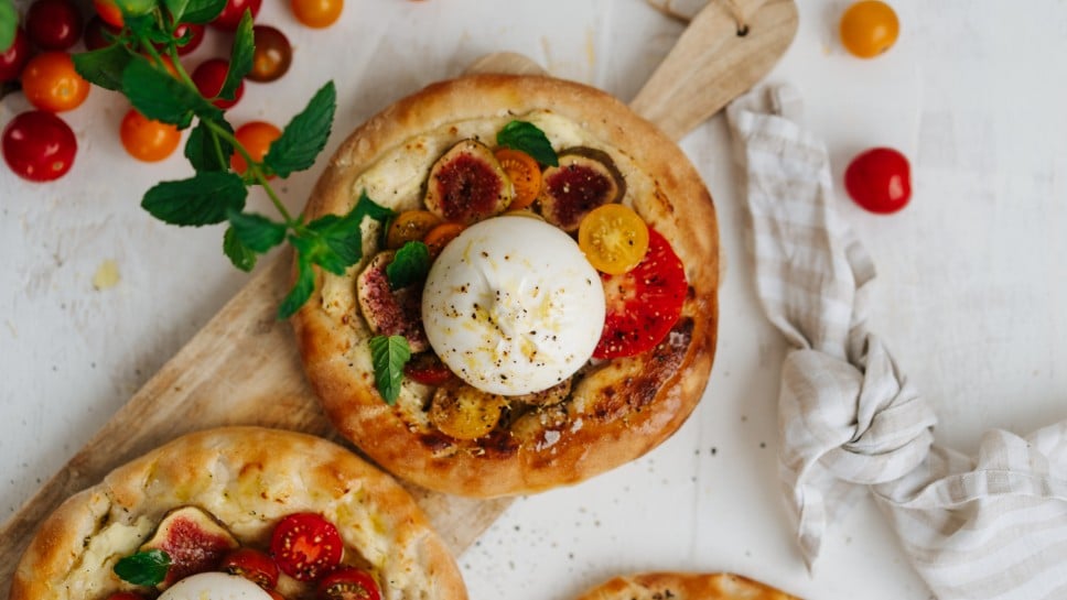Pizza Bianca mit Burrata » Rezept SPAR Mahlzeit!