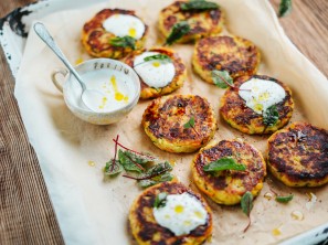 SPAR Mahlzeit Erdäpfel-Gemüse-Rösti mit Jogurtdip