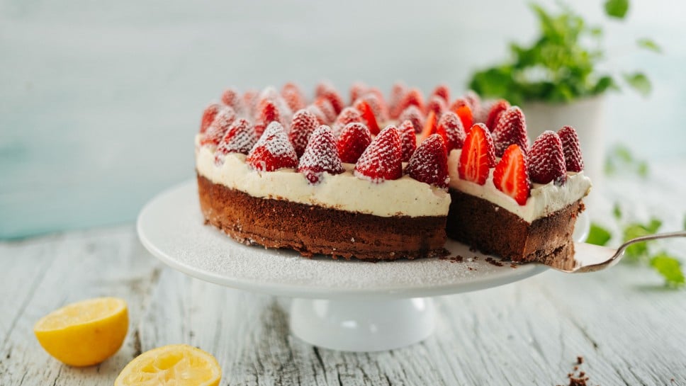 SPAR Mahlzeit Schokotorte mit Mascarpone und Erdbeeren