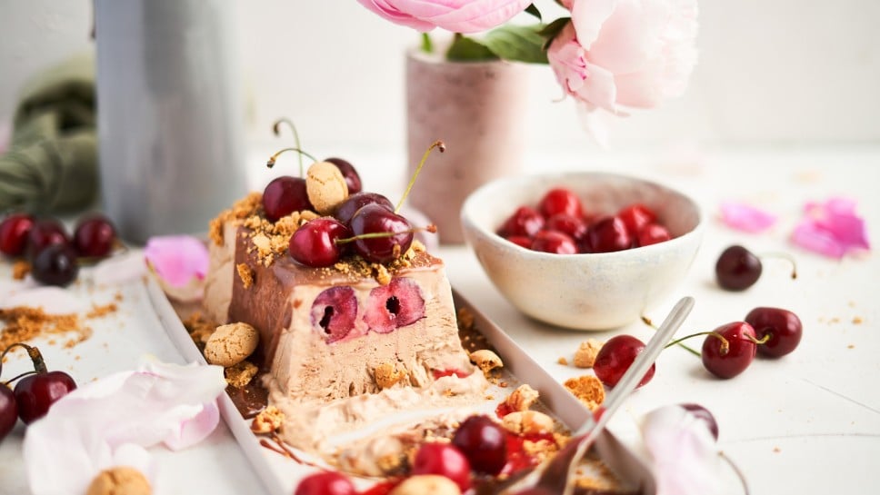 SPAR Mahlzeit Toblerone-Kirsch-Semifreddo