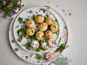 SPAR Mahlzeit Kräuterbrötchen mit Buttermilch 